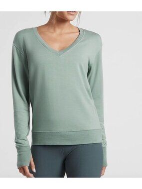 ATHLETA minimalist gray sunrise v neck pullover sweatshirt size M